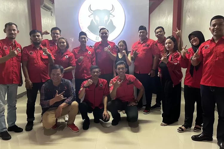 SOLID : Banteng Muda Indonesia (BMI) Kota Depok siap menangkan Pasangan Calon nomor Urut 3 Ganjar Pranowo dan Mahfud MD (DOK.BMIDEPOK)