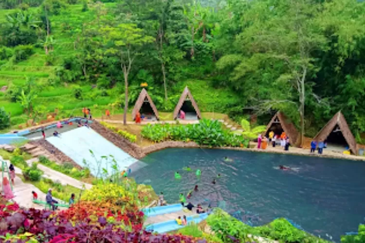 Cocok untuk liburan keluargam Lembur Anyar memberikan tempat wisata kekinian yang seru (lemburanyar.id)