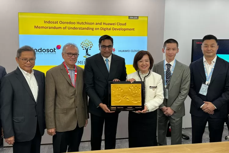 Dorong Kebangkitan Digital Indonesia, Indosat Ooredoo Hutchison Gandeng ...