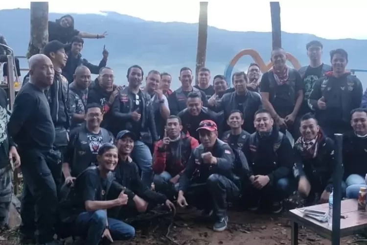 Komunitas motor Bogor Tiger Club (BTC) mengikuti kegiatan turing menyambut Ramadan 1445 H tahun 2024.