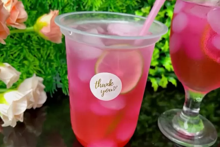 Es Strup Kolang Kaling yang seger dan pas buat berbuka (Tangkapan Layar Youtube Pawone Amala)