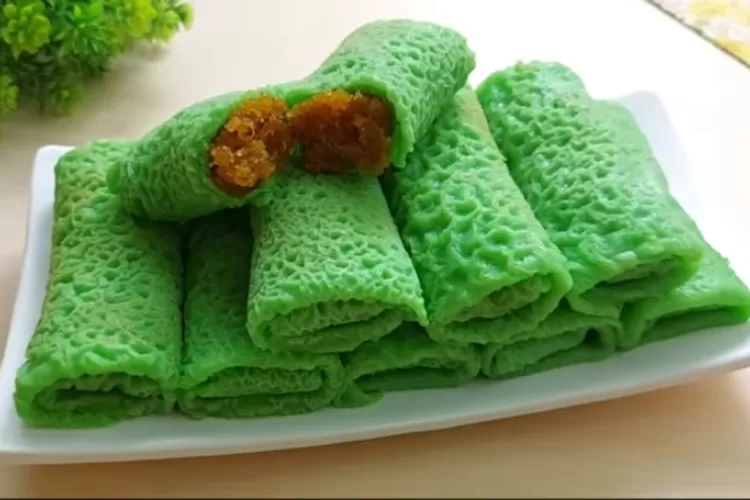 Resep dadar gulung isi unti kelapa berpori dan lembut (Youtube Resep Abi)