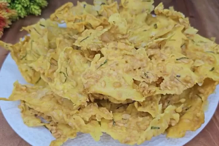 Rempeyek Tempe cemilan yang renyah dan gurih abiis (Tangkapan Layar Youtube Bagja Vlog)