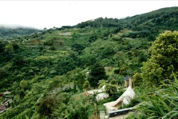 View pegunungan di Sky Campsite yang indah dan cantik (Instagram/@skycampsite)