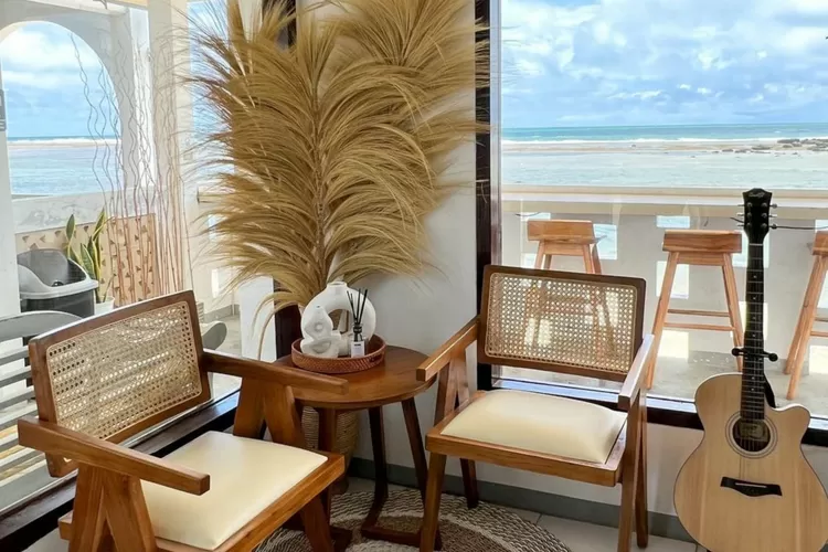 Spot foto instagramable di Moana Beach Cafe Sukabumi (Instagram/@moanabeachcafe)