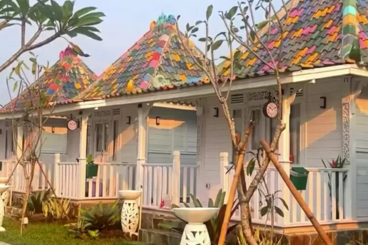 Cottage terbaru di Dsawah Resort Bogor dengan tema ala rumah Joglo (Instagram/@sitiaumrah)