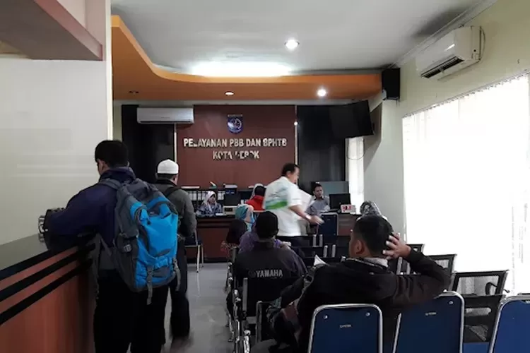 Loket pembayaran PBB-P2 di Gedung Pemkot Depok (Radar Depok)