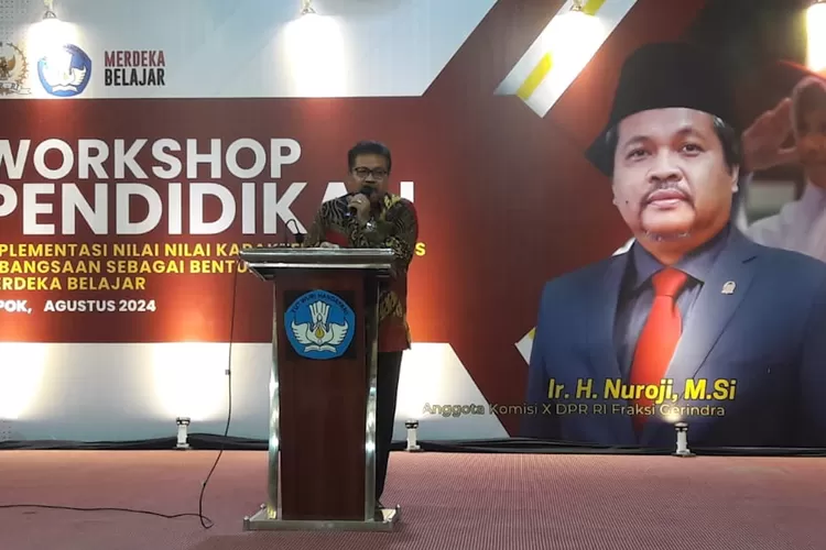Anggota Komisi X DPR RI, Nuroji, saat mengisi workshop pendidikan, di Hotel Bumi Wiyata, Beji, Depok, Kamis (15/8).  (Junior/Radar Depok)