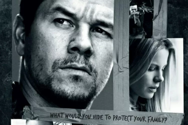 Aksi Mark Wahlberg  di Film Contraband  (imdb.com)