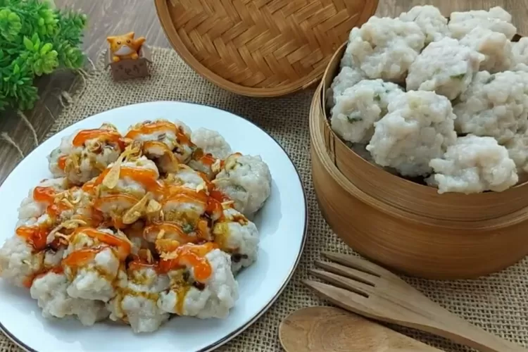 Ide jualan unik pentol ayam kriwil yang enak (Screenshot Youtube Resep Abi)