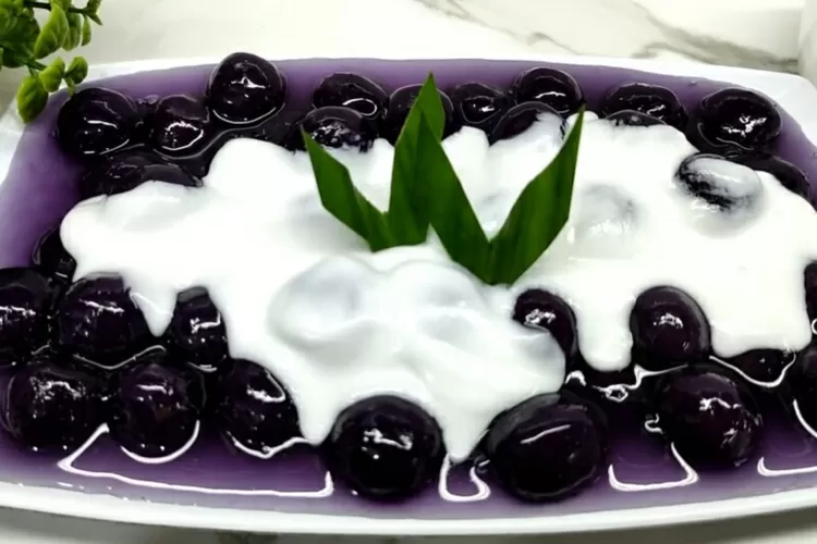 Tampilan cantik dari kolak candil ubi ungu (Screenshot Youtube CR COOK)