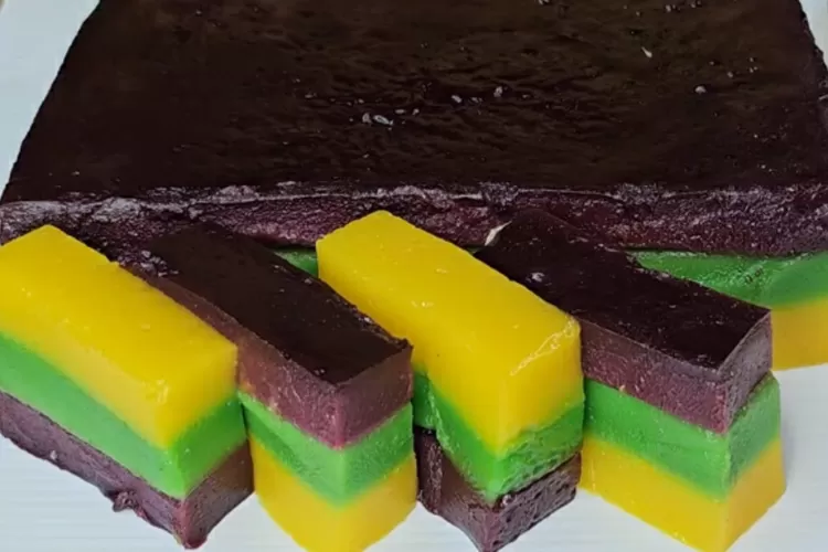Resep kue lapis labu kuning yang enak (Screenshot Youtube Bagja Vlog )