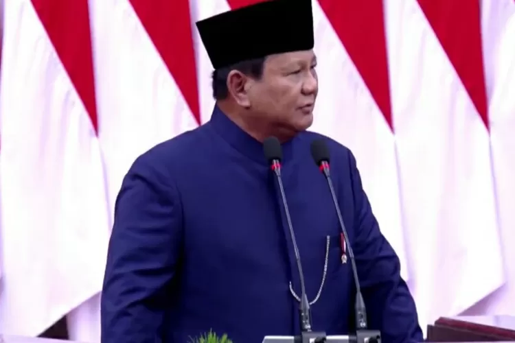 Pakaian adat Betawi Prabowo Subianto dalam pelantikan Presiden 2024 (Tangkapan layar Youtube Sekretariat Presiden)