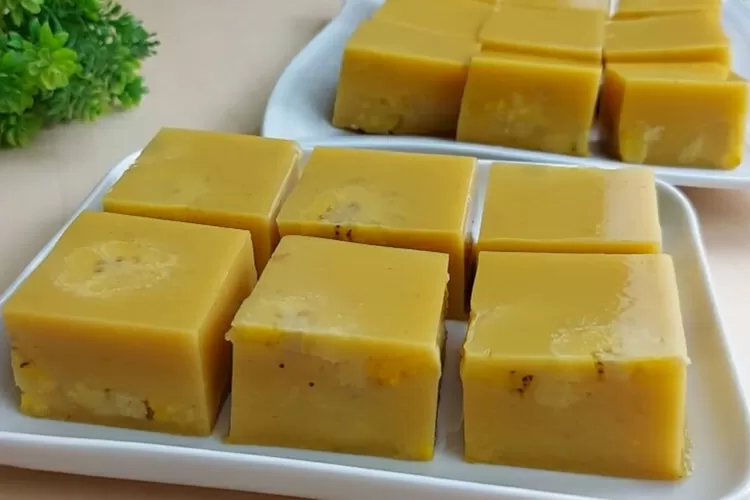 Cemilan manis dari olahan pisang dan gula merah (Tangkapan layar Youtube Resep Abi)