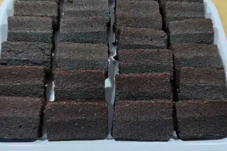 Resep brownies dari olahan singkong (Tangkapan layar Youtube Paprika Merah)