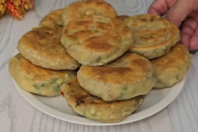 Ide jualan mudah dari martabak telur orak arik yang enak (Tangkapan layar Youtube Bagja Vlog)