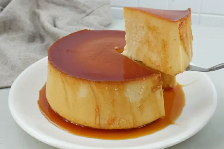 Resep cheesecake karamel kukus lembut (Tangkapan layar Youtube Puguh D Kristanto)
