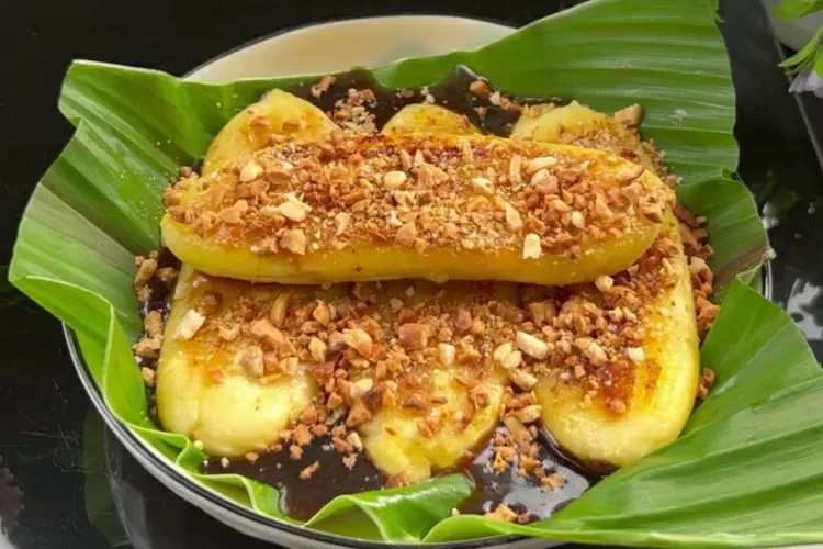 Resep Pisang Epe Khas Makasar yang rasanya manis dan legit (Tangkapan layar Youtube HOBI MASAK)