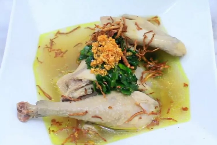 Sup ayam jahe yang cocok untuk menghangatkan badan saat cuaca hujan (Tangkapan layar Youtube Enny Tangerang)