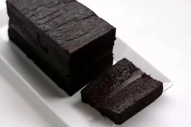 Tampilan brownies kukus tanpa telur dan mudah di buat (Tangkapan layar Youtube Vinastar Channel)