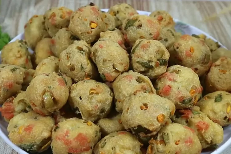 Bola bola tahu yang enak dan gurih, cocok jadi cemilan atau bekal anak sekolah (Tangkapan layar Youtube Ardiyanti Ulyana)