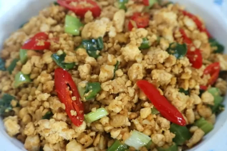 Tumis orak arik tahu telur yang gampang dan cocok jadi menu sarapan (Tangkapan layar Youtube Ardiyanti Ulyana)