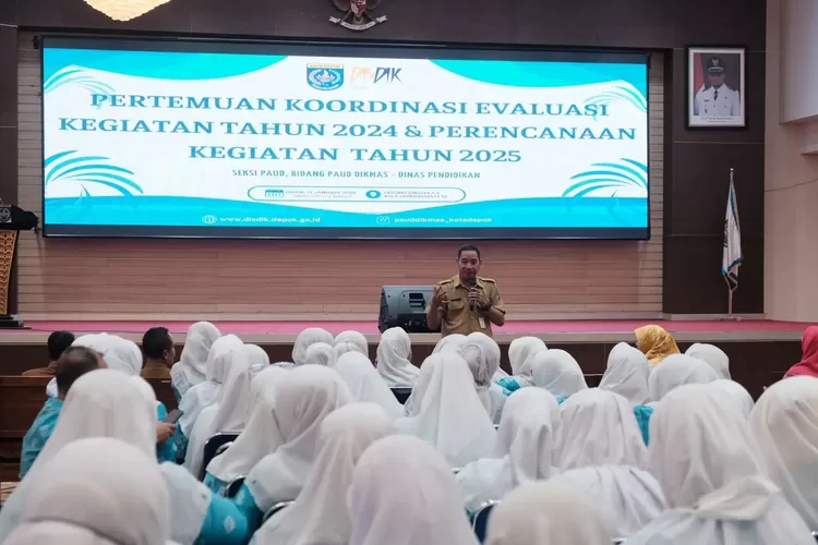 Disdik Kota Depok menggelar Rakor Evaluasi Kegiatan 2024 dan Perencanaan Kegiatan Tahun 2025 di Aula Gedung Dibaleka 2 lantai 10, beberapa waktu lalu (DOKUMEN PEMKOT DEPOK)