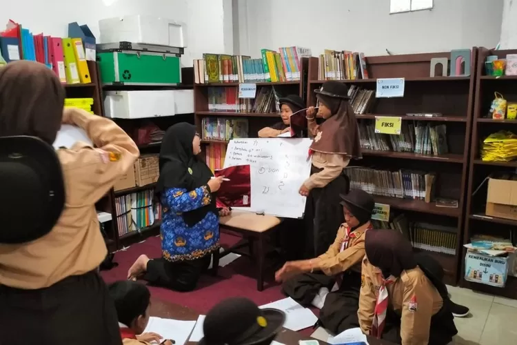 Foto kegiatan salah satu ekstrakurikuler di SD Negeri Pancoranmas 1 Depok (ISTIMEWA)