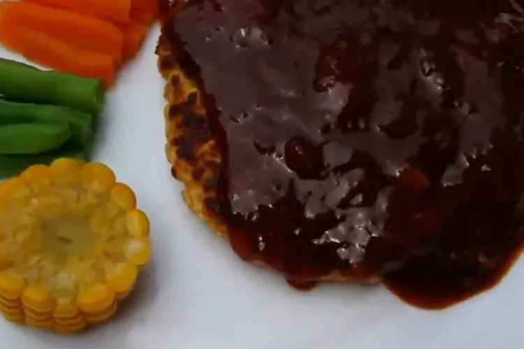 Inspirasi olahan tahu jadi steak tahu untuk bekal anak (Tangkapan layar Youtube DAPUR RAYYANKA)