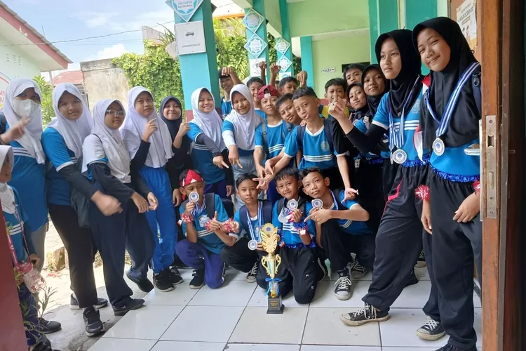 Pelaksanaan perlombaan SAIH, di Lapangan SDN Cilangkap 8 yang terletak di Perumahan Pesona Laguna Raya, Kelurahan Cilangkap, Kecamatan Tapos. (ANDIKA EKA/RADAR DEPOK)