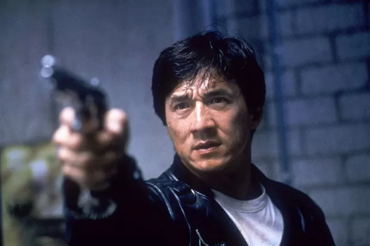 Jackie Chan dalam film Who Am I? yang tayang di Bioskop Trans TV (imdb.com)