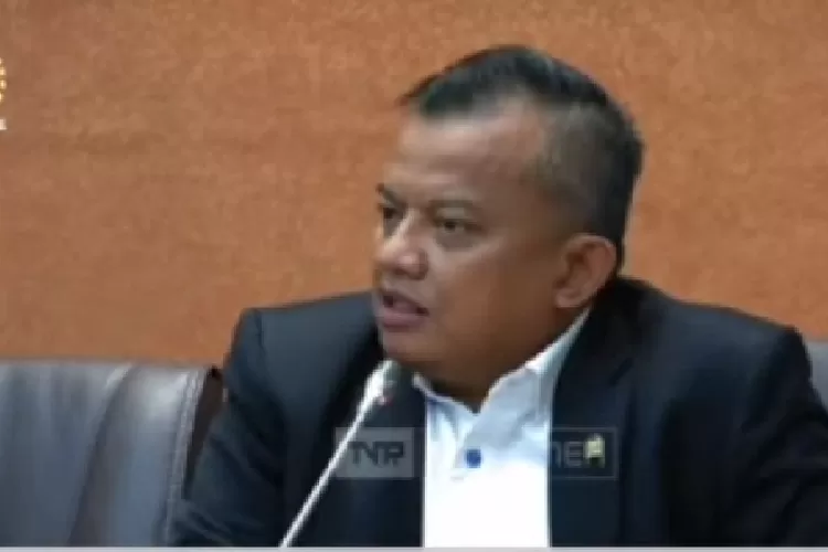 Anggota Komisi VI DPR RI Mulyadi sindir Ahok dalam Rapat Dengar Pendapat dengan PT Pertamina. (Tangkapan layar TV Parlemen)