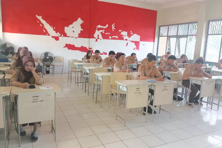 Pelaksanaan PSAJ di SMKN 2 Depok, yang terketak di Jalan Abdul Wahab, Kelurahan/Kecamatan Sawangan. (ANDIKA EKA/RADAR DEPOK)