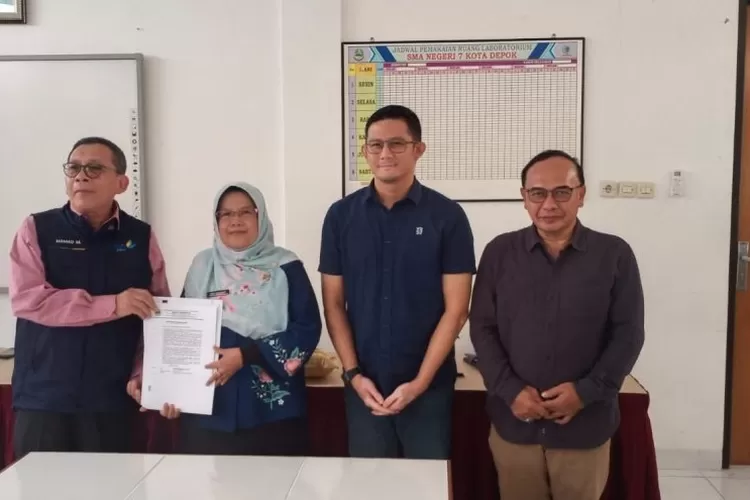 Prosesi serah terima Jabatan Kepala SMAN 7 Depok, di aula sekolah yang terletak di  Jalan Masjid Al-Amsir, Kelurahan Leuwinanggung, Kecamatan Tapos (Dokumentasi Sekolah)