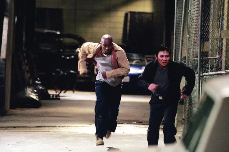 Jet Li dan DMX di film Cradle 2 the Grave tayang di Bioskop Trans TV (imdb.com)