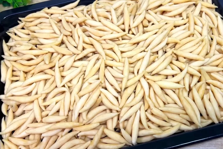 Resep telur gabus keju 4 bahan di rumah (Tangkapan layar Youtube Asahid TehYung)