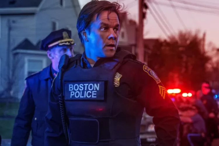 Bioskop Trans TV dengan aksi Mark Wahlberg dalam film Patriots Day (imdb.com)