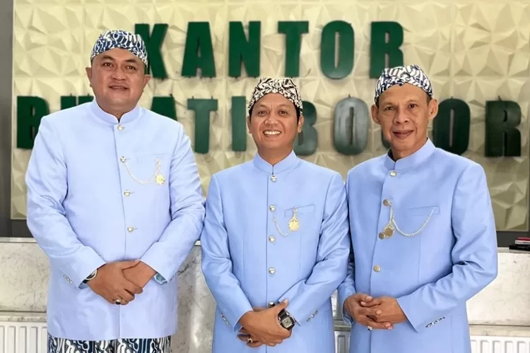 Bupati Bogor Rudy Susmanto, Anggota DPRD Aan Triana Al Muharom dan Wakil Bupati Bogor Ade Ruhandi atau Jaro Ade.