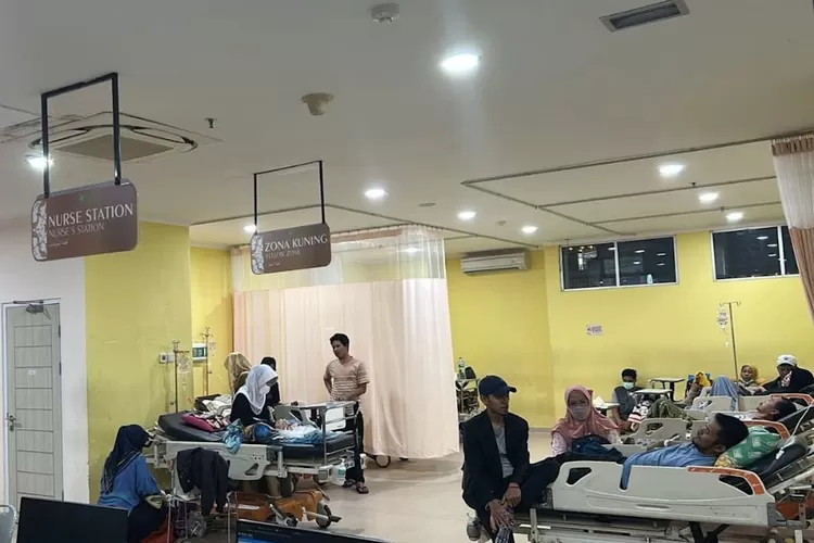 Pasien di RSUD KH Idham Chalid.  (ISTIMEWA)