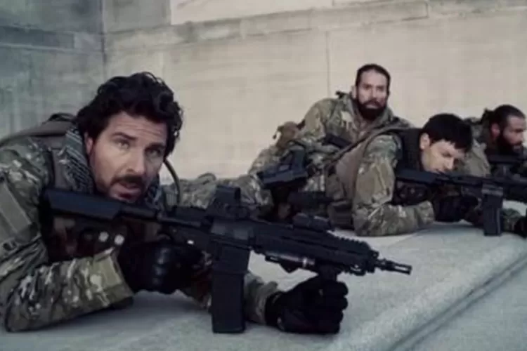 Cuplikan film Navy Seals vs Zombie yang akan tayang di Bioskop Trans TV (imdb.com)