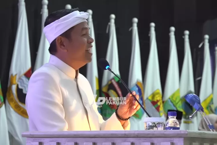Isi pidato Gubernur Jawa Barat, Dedi Mulyadi dalam pengesahan RPJMD 2025 - 2029 (Tangkapan layar Youtube LEMBUR PAKUAN CHANNEL)