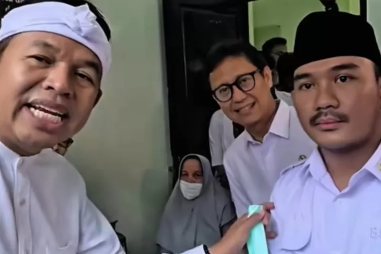 Gubernur Jawa Barat, Dedi Mulyadi dalam kunjungannya ke Kabupaten Bekasi (Instagram/@dedimulyadi71)