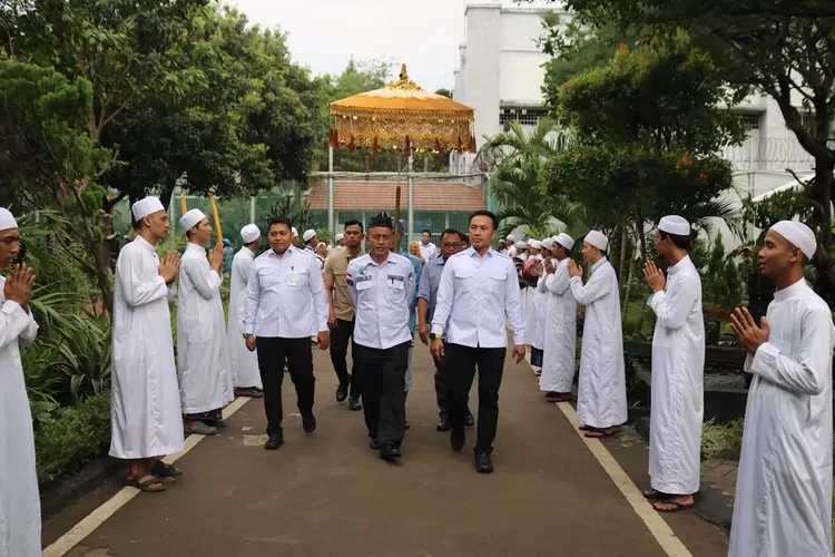 Kementerian HAM Jawa Barat melaksanakan kegiatan Penguatan HAM kepada warga binaan Lapas Cibinong, di Aula Saharjo, Kamis(24/7). (Lapas Cibinong)