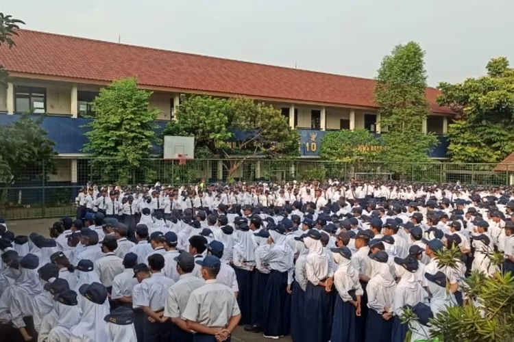 Tampak gedung SMPN 10 Depok, yang teletak di Kelurahan Bedahan, Kecamatan Sawangan. (ANDIKA EKA/RADAR DEPOK)