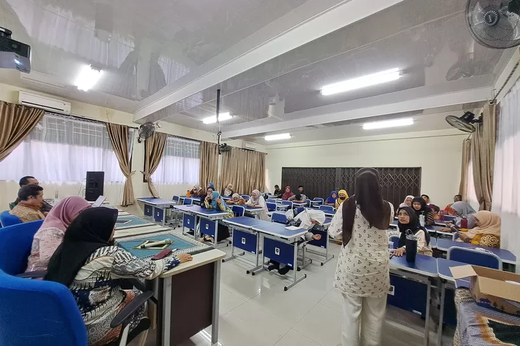 Pelaksanaan Sosialiasi SSK di aula SMPN 29 Depok, yang terletak di Jalan Raya Cipayung, Kelurahan/Kecamatan Cipayung, Jumat (10/8). (ANDIKA EKA/RADAR DEPOK)