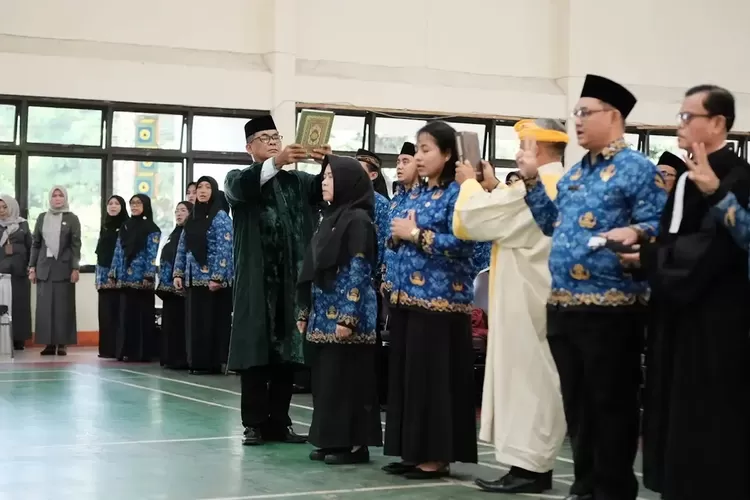 ILUSTRASI : Pelantikan PPPK Paruh Waktu Kota Depok