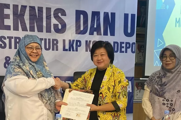 Penandatanganan nota kesepahaman antara Disdik Depok dan FPLKP, di Aula Bank BJB, Rabu (27/8).&nbsp; (DOKUMEN DISDIK DEPOK)