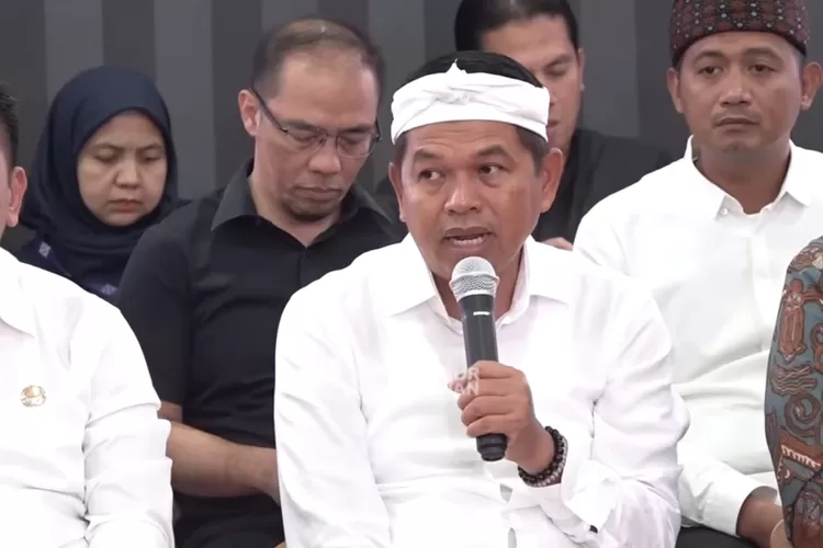 Gubernur Jawa Barat, Dedi Mulyadi dalam Rakor Bupati dan Walikota Jawa Barat (Tangkapan layar Youtube LEMBUR PAKUAN CHANNEL)