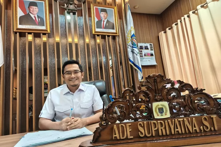 Ketua DPRD Kota Depok, Ade Supriyatna.  (RISKY DWI LESTARI/RADAR DEPOK)