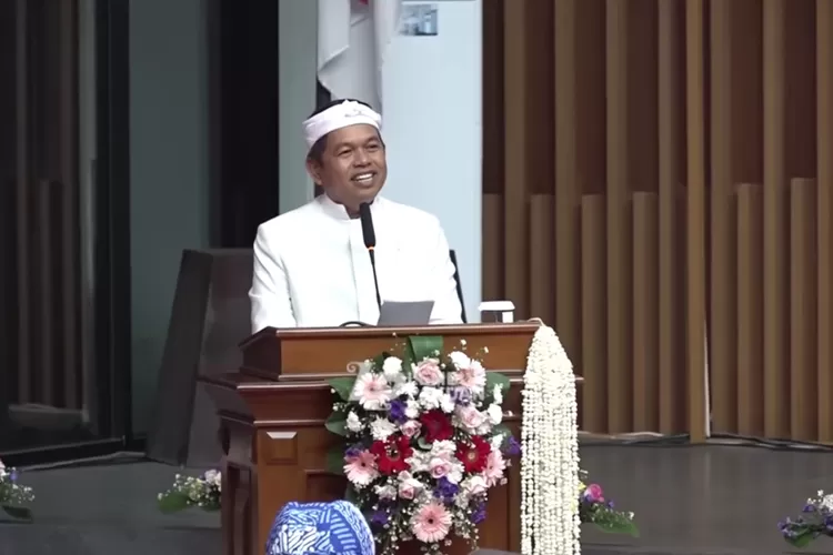 Gubernur Jawa Barat, Dedi Mulyadi ungkap yang menjadi prioritas pembangunan Bandung (Tangkapan layar Youtube LEMBUR PAKUAN CHANNEL)